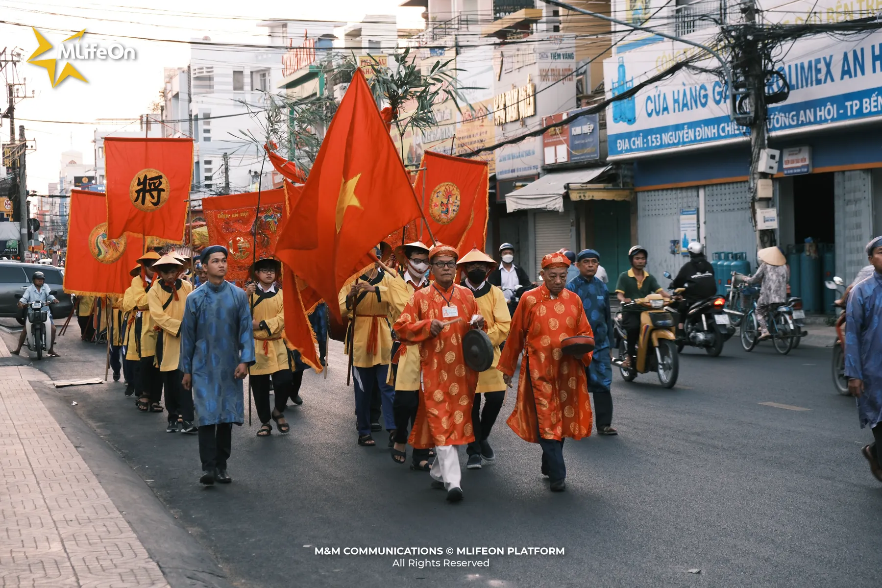 MLIFEON_WEB_T10_LUA VIET NAM-05.jpg