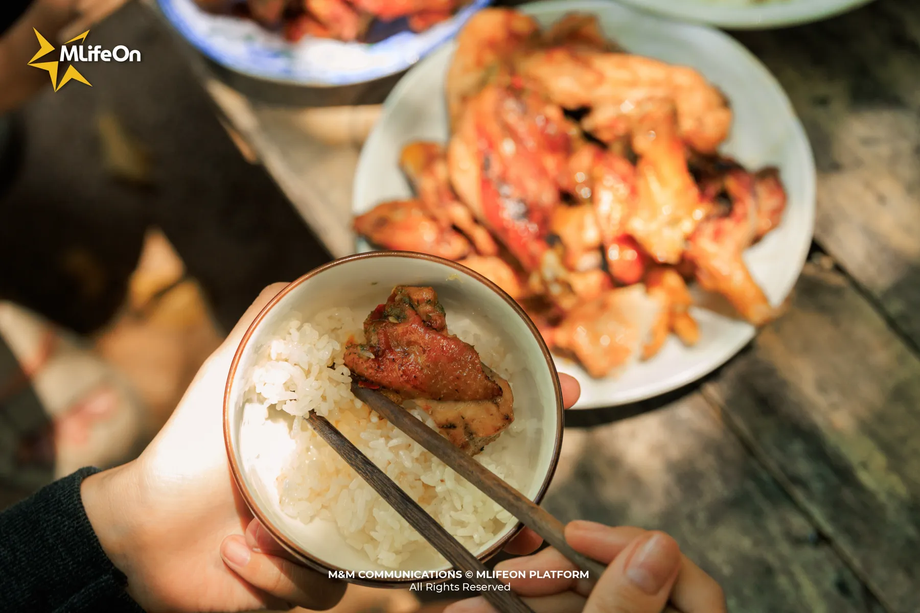 MLIFEON_WEB_T10_LUA VIET NA_BO SUNG-02.jpg