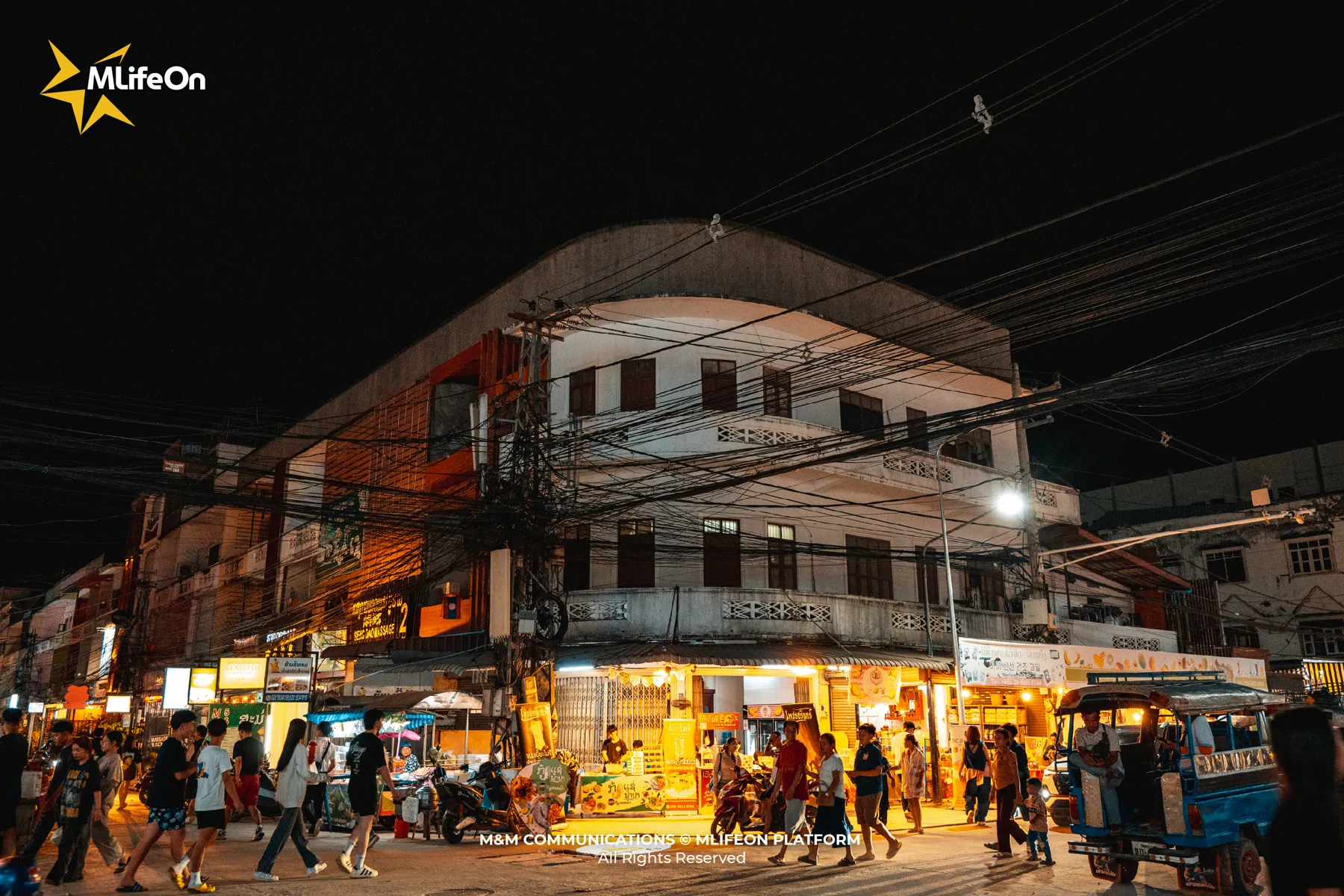 MLIFEON_WEB_T11_CHO DEM VIENG CHAN_HINH CON-09.jpg