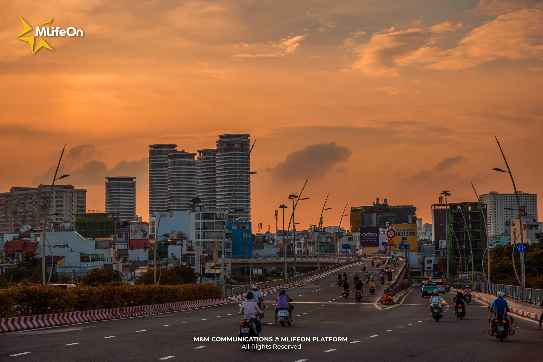 MLIFEON_WEB_T11_NGUOI SAI GON_BO SUNG-02.jpg