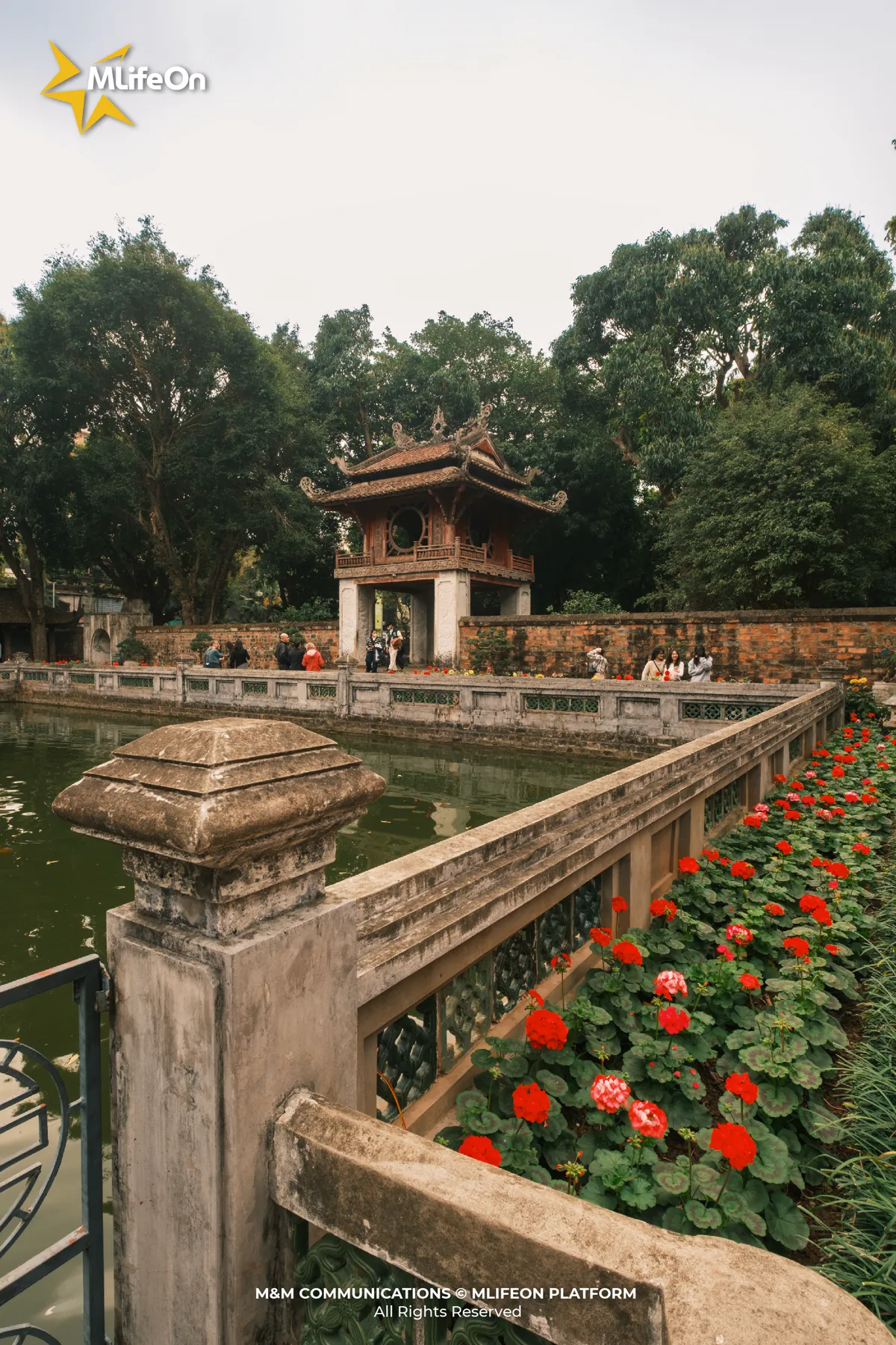 MLIFEON_WEB_T11_VAN MIEU QUOC TU GIAM-08.jpg