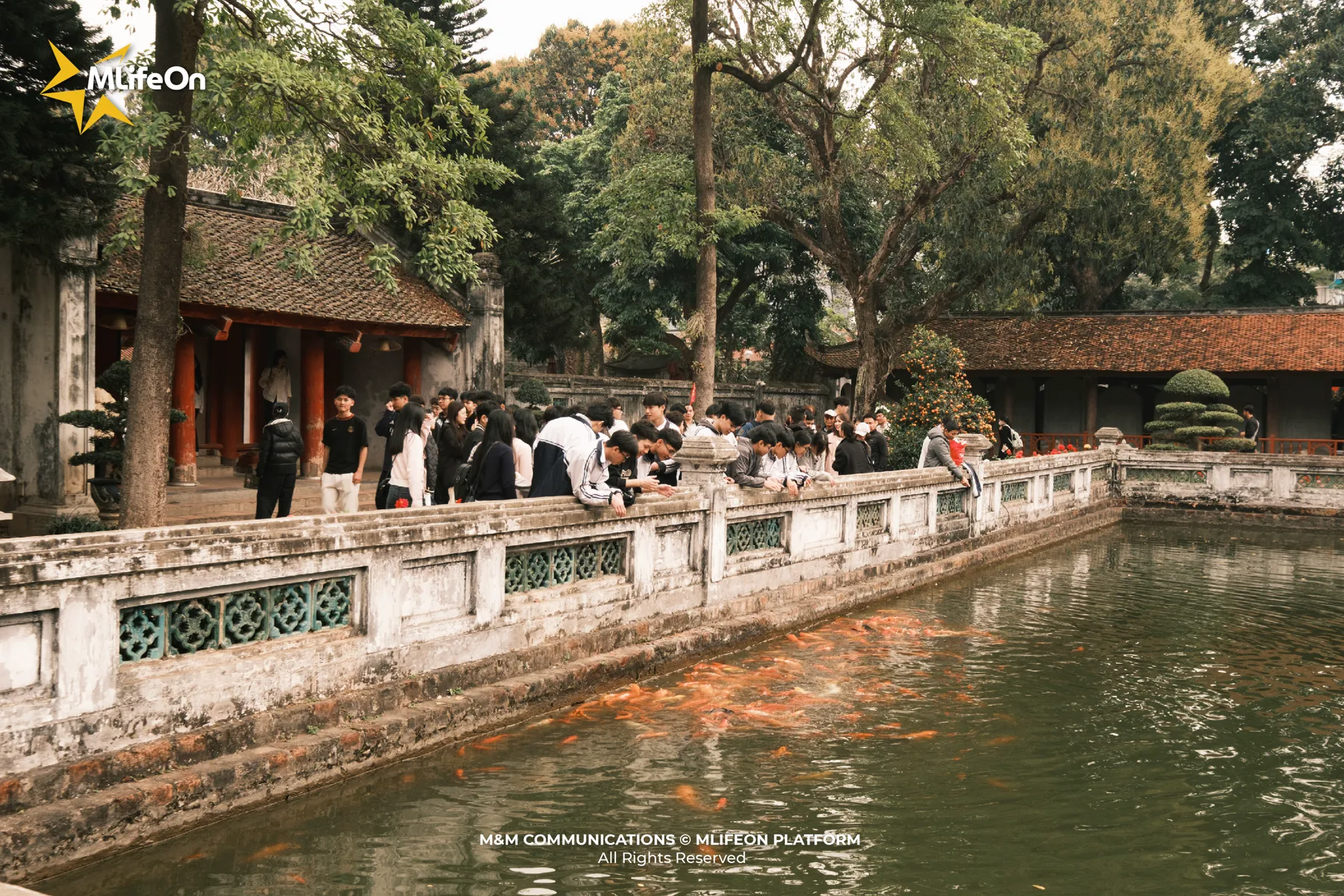 MLIFEON_WEB_T11_VAN MIEU QUOC TU GIAM-16.jpg